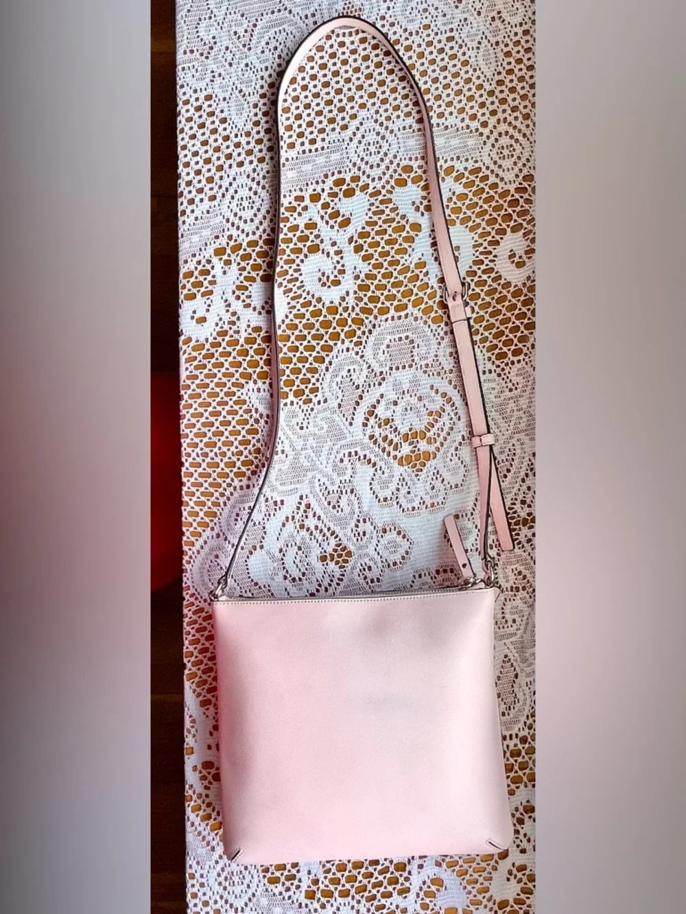 kate spade- Laurel Way- Saffiano Leather Crossbody Chalk Pink (VGUC)- purse